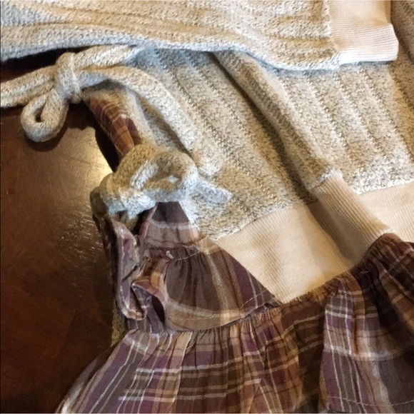 Cozy Knit Pullover Sweater - Picture 6 of 6